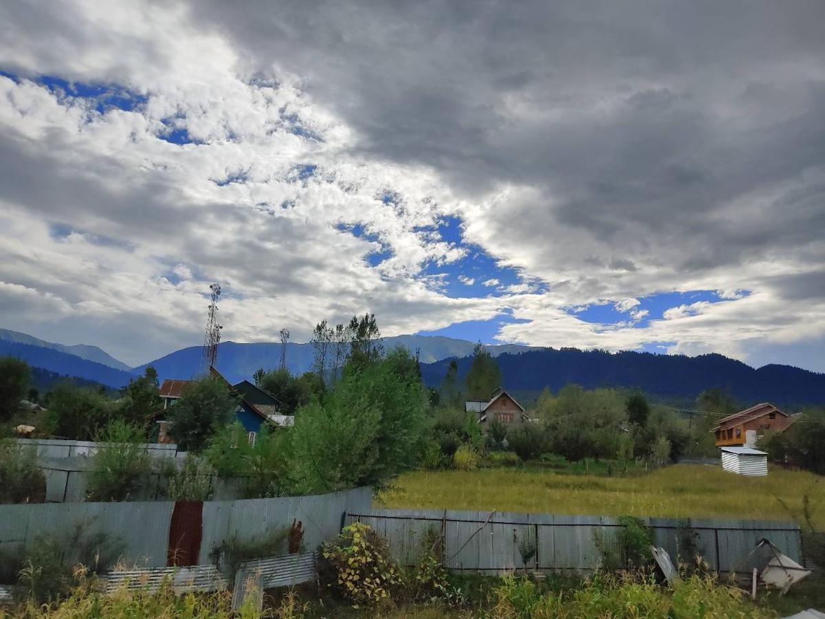 The Gulmarg Gateway Resort Srīnagar Exteriér fotografie